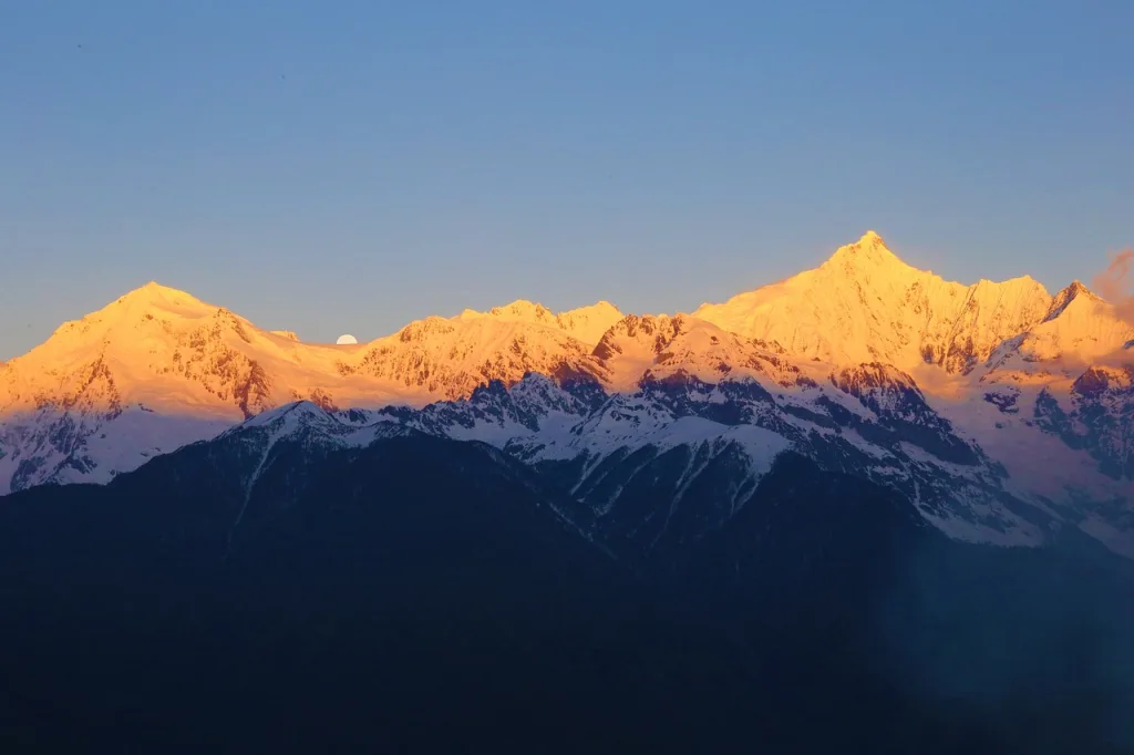 shangri-la, snow mountain, kava borg